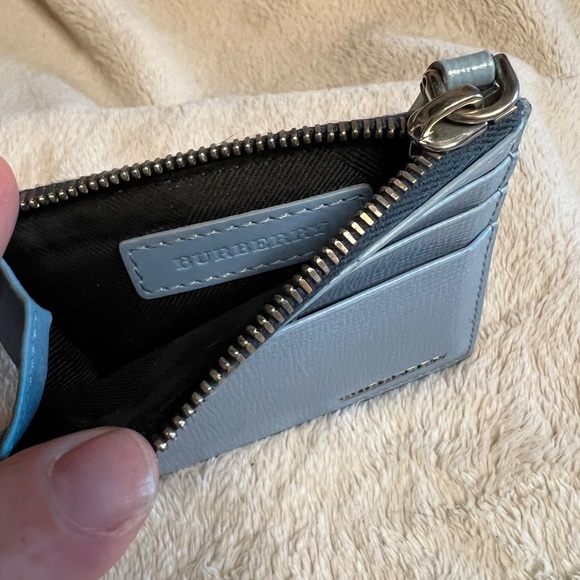 Burberry Baby Blue Croc-Embossed Saffiano Leather Card Case Holder w/zipper - Picture 7 of 7